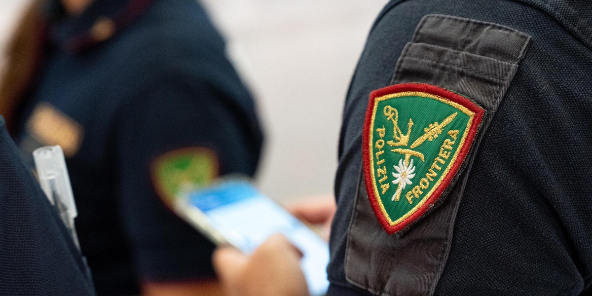 Migranti, bozza dl 'assunzione 500 agenti per potenziare controlli frontiere'