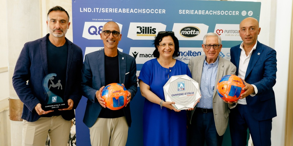 Beach Soccer: sei giorni di spettacolo a Scoglitti, in palio gli Scudetti Serie A Q8, Under 20 e Femminile