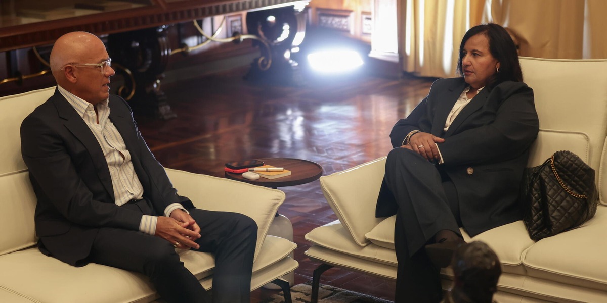 Al via a Caracas il dialogo tra governo e opposizione