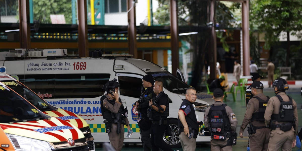 Sparatoria a scuola in Thailandia, studente uccide 8 persone