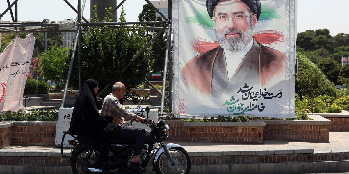 IranWire, 'Khamenei in condizioni critiche, potrebbe essere in punto di morte'