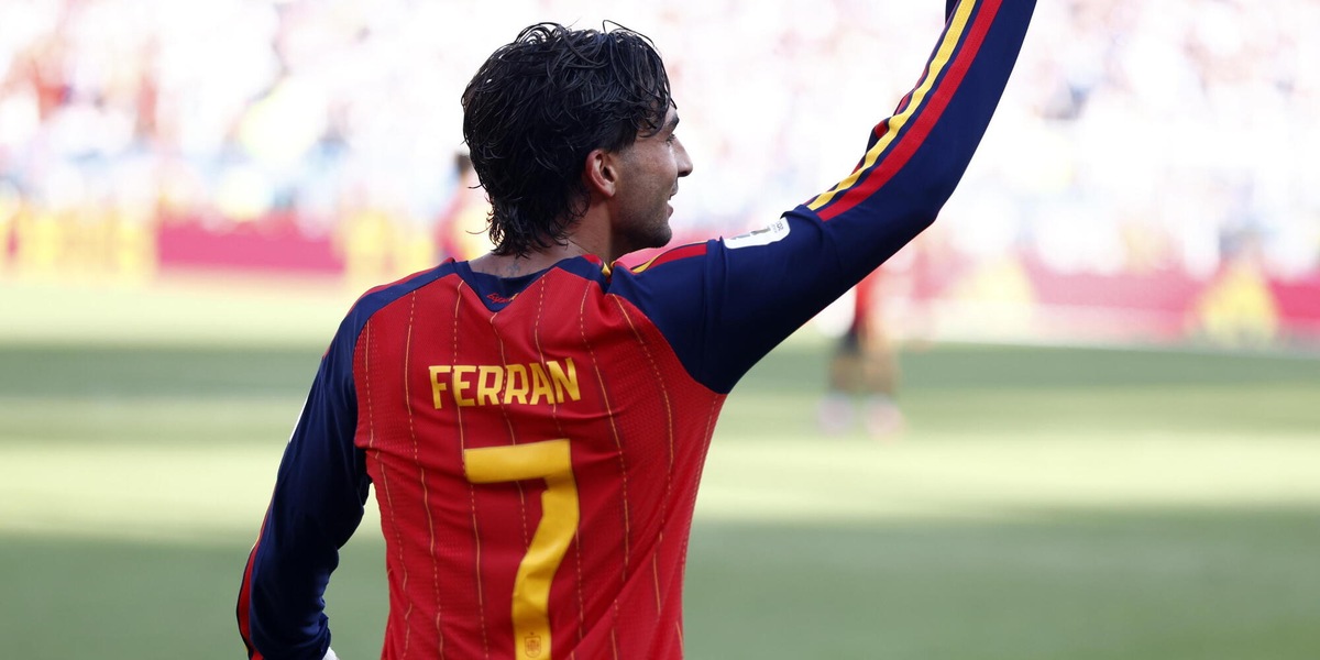 Ferran Torres al Psg, il Barca rifiuta la prima offerta dei parigini