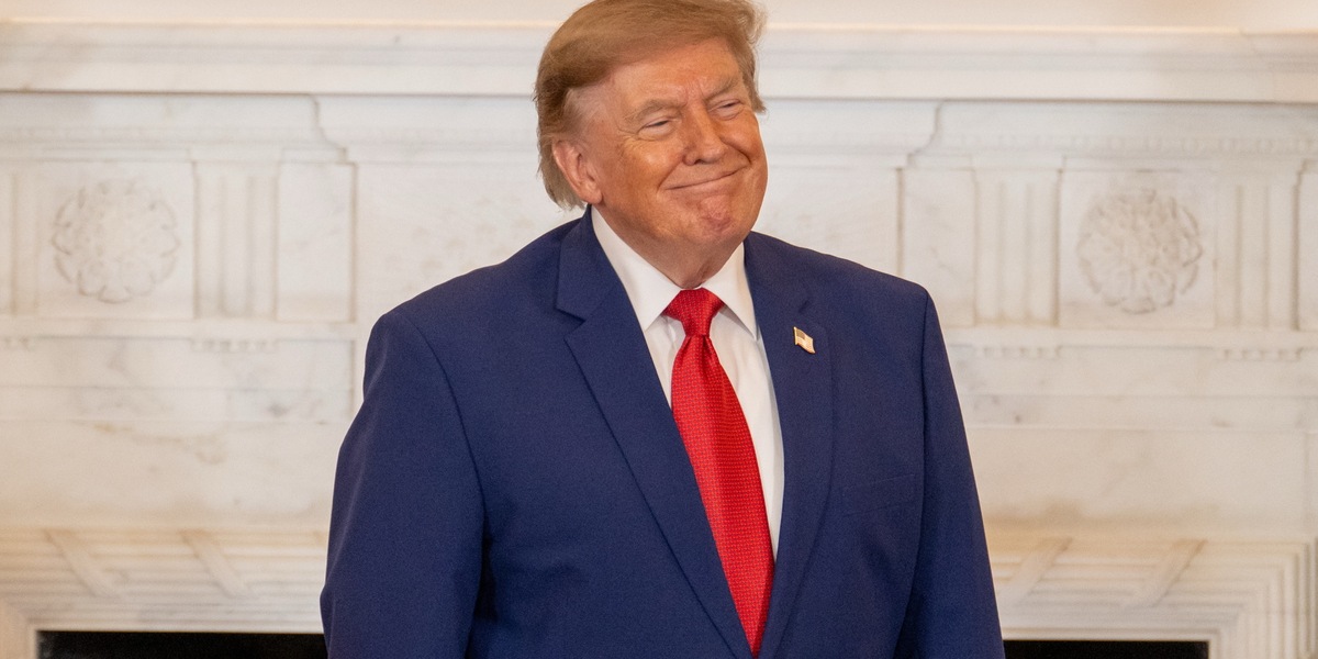 Trump, 'Iran chiede un risarcimento? Dovrei chiederlo io'