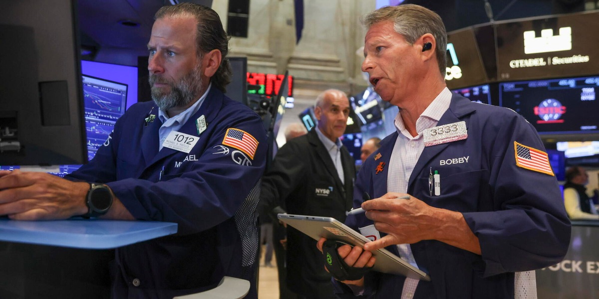 Il petrolio allunga ancora a New York su timori su Hormuz, barile a +4,2%