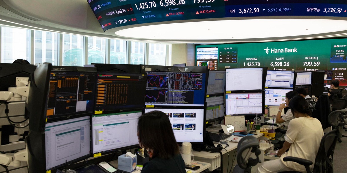Borsa: l'Asia chiude positiva e guarda alla crescita economica globale