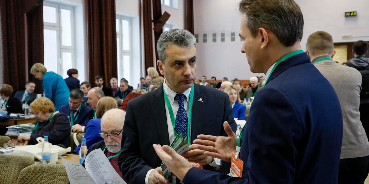 Tribunale russo condanna a 11 anni vicepresidente del partito di opposizione