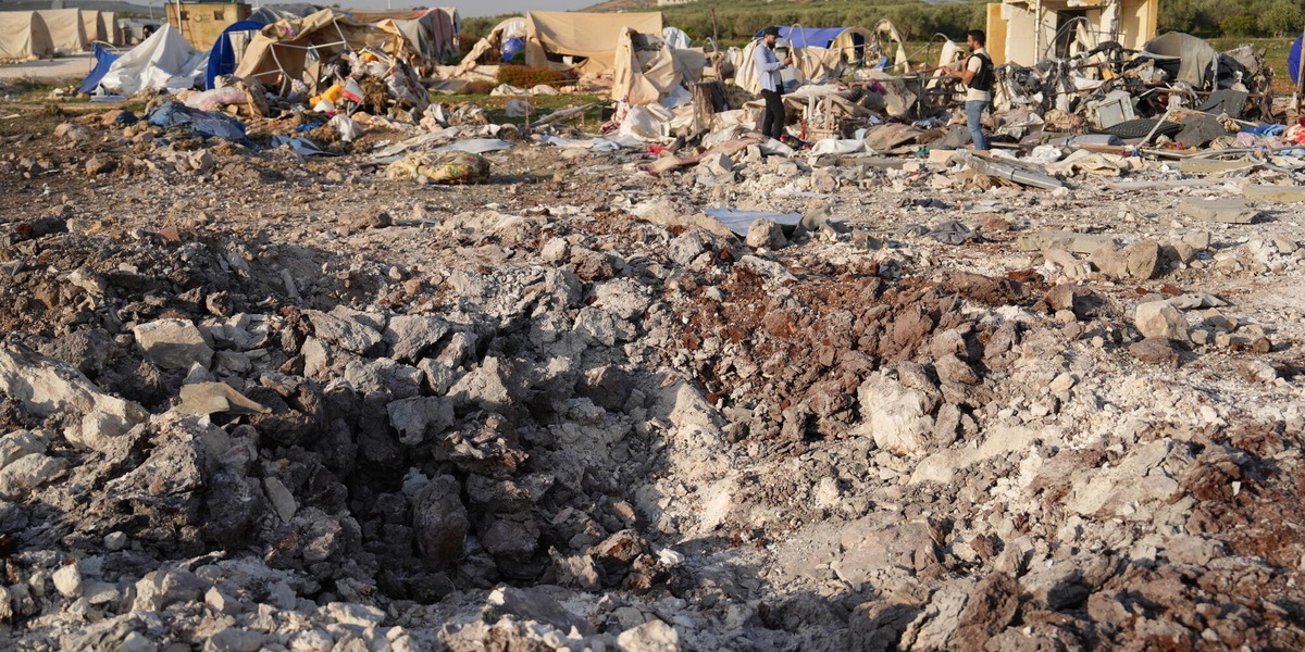 Damasco, 'raid aerei su aeroporto militare nel nord-ovest della Siria'