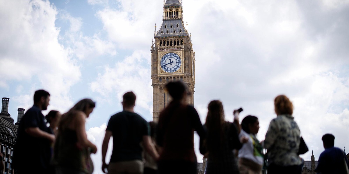 Deficit di bilancio a sorpresa in Gb, a luglio per 1,8 miliardi di sterline