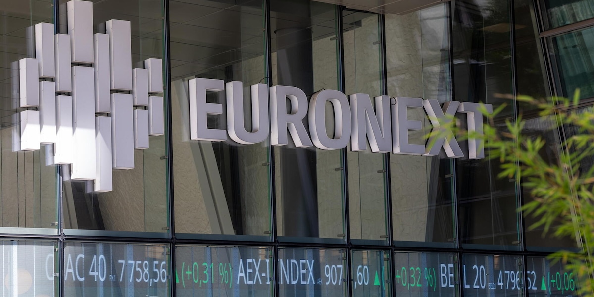 Borsa: avvio in sordina degli scambi in Europa
