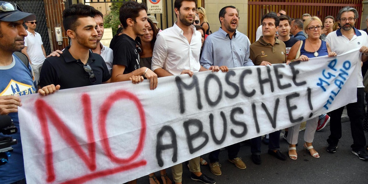 Lega, 'pronta proposta di legge per stop a nuovi insediamenti islamici'