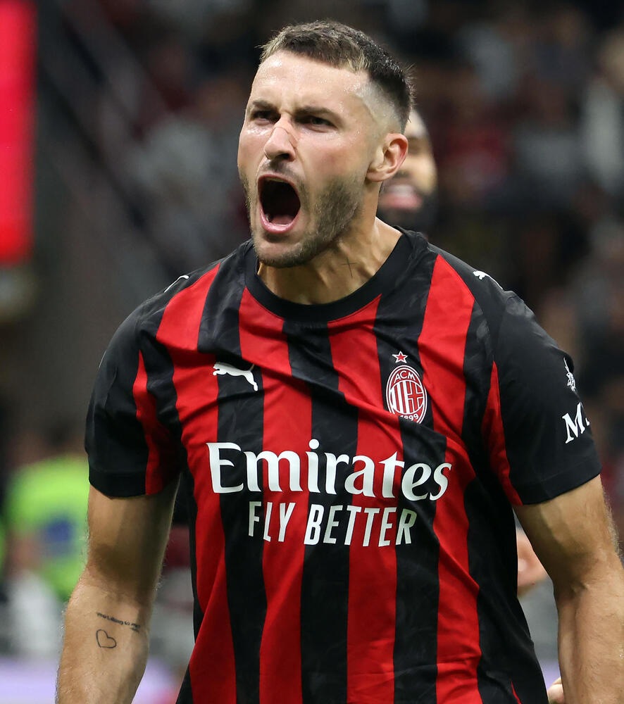 Serie A: Gimenez lascia il Milan e va in prestito al Porto