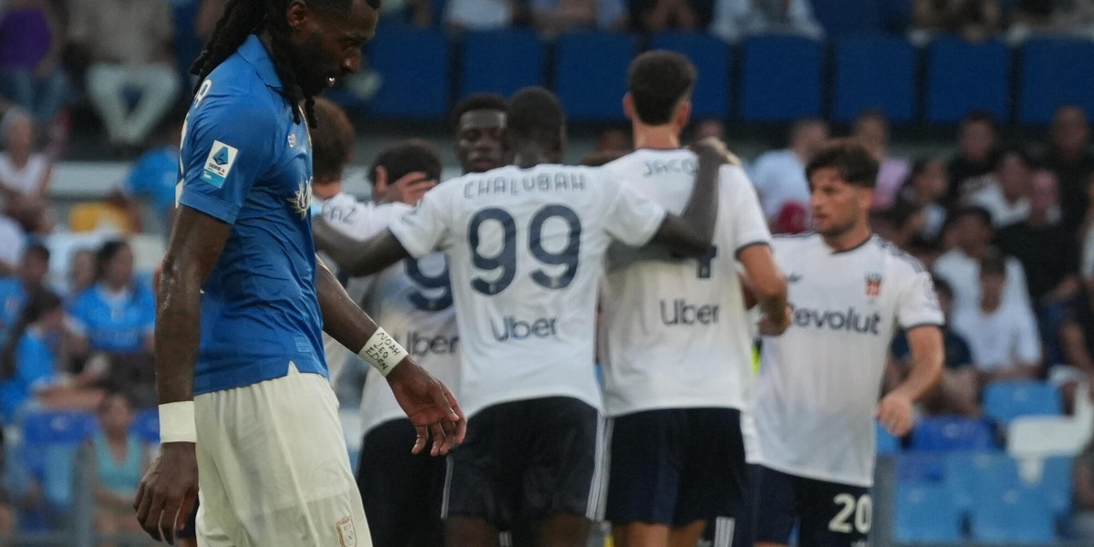 Serie A: il Como espugna il Maradona, Baturina e Douvikas stendono il Napoli