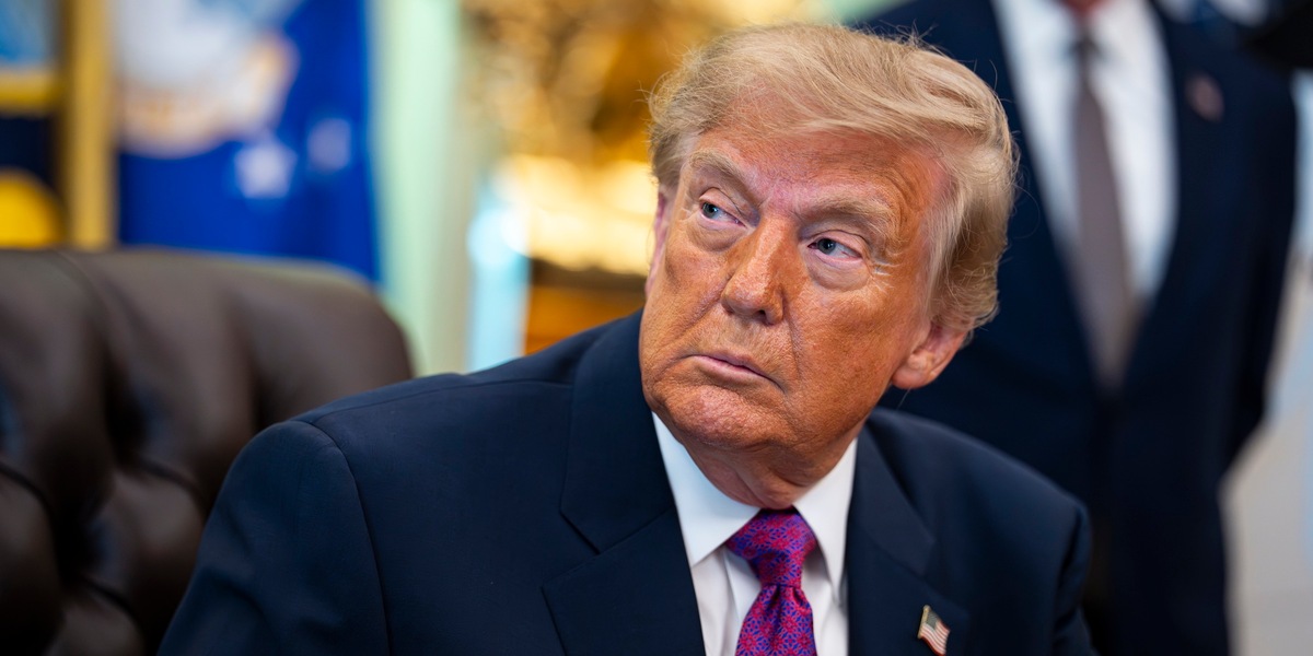 Trump, risponderemo all'attacco dell'Iran, li colpiremo duramente