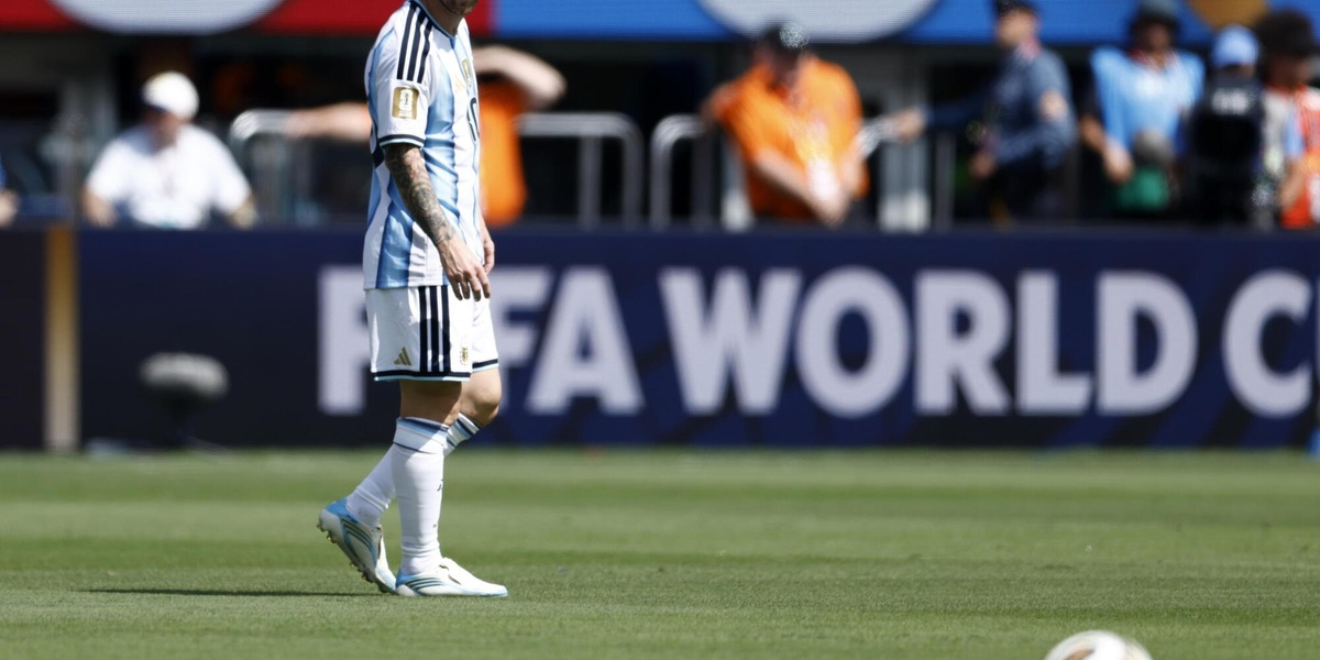 Lionel Messi annuncia il suo ritiro dalla nazionale, 'non ho più nulla da dare'