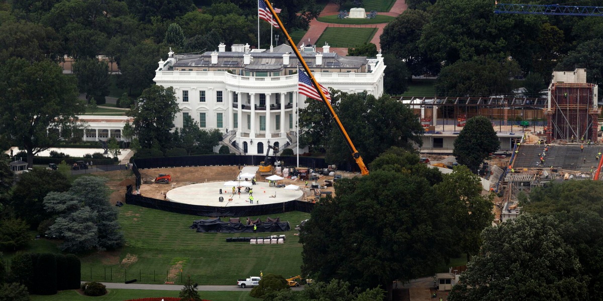 Corte Suprema, lavori alla sala da ballo possono continuare. Vittoria per Trump