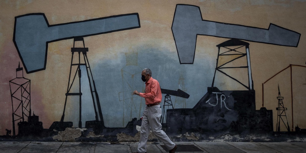 'A società Usa giacimenti petroliferi venezuelani gestiti prima da Cina e Russia'