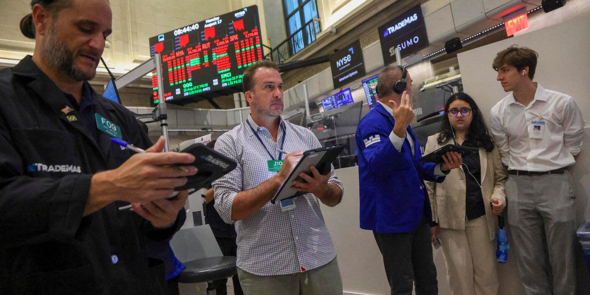 Wall Street apre in calo, Dj -0,67%, Nasdaq -1,35%