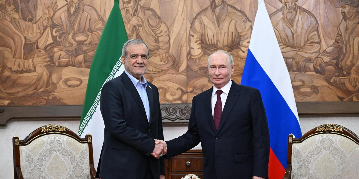 Putin a Pezeshkian, 'ammiriamo vostro coraggio nella lotta per interessi nazionali'