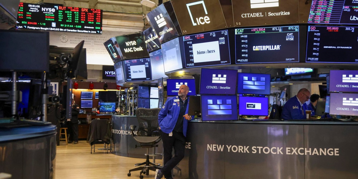 Wall Street apre debole, Dj +0,38%, Nasdaq -0,03%