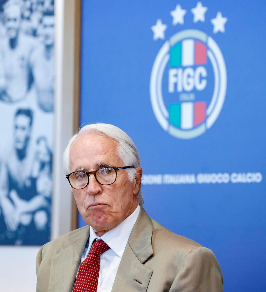 Malagò, Infantino? Sarebbe da incoscienti andare contro l'Uefa