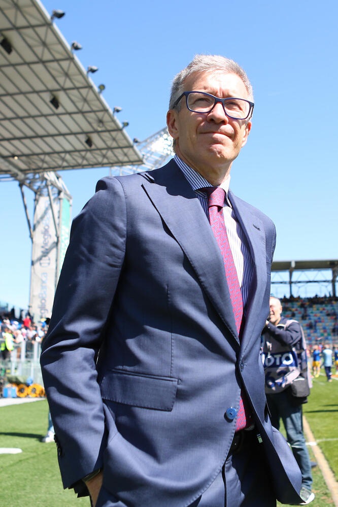Serie A: Fenucci, 'anno di ricostruzione per il Bologna, va bene il decimo posto'