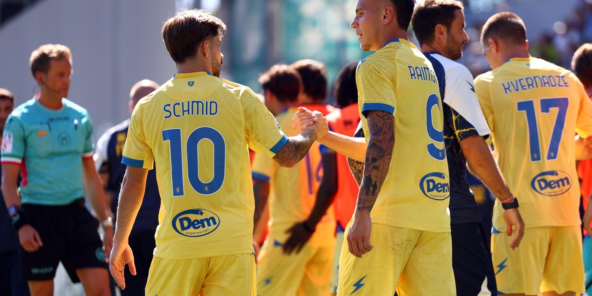 Serie A: il Frosinone batte 3-2 il Venezia, 1-1 tra Parma e Monza
