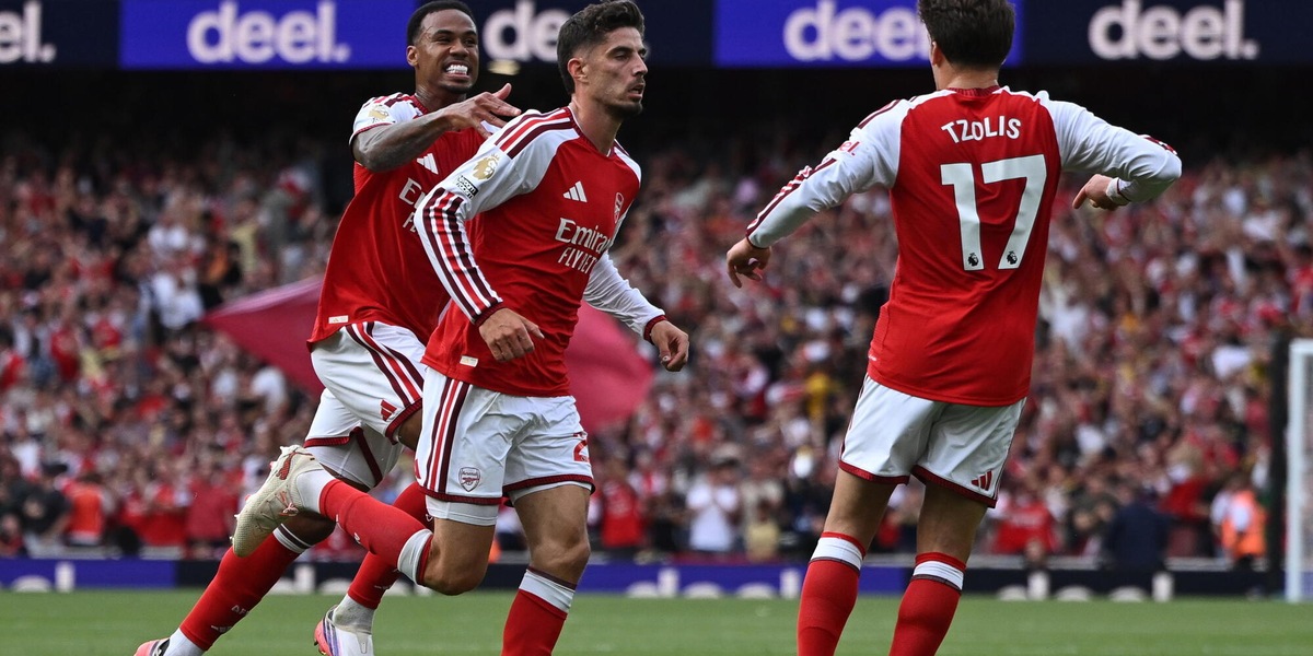 L'Arsenal vince 2-1 il derby col Chelsea, vetta insieme al City
