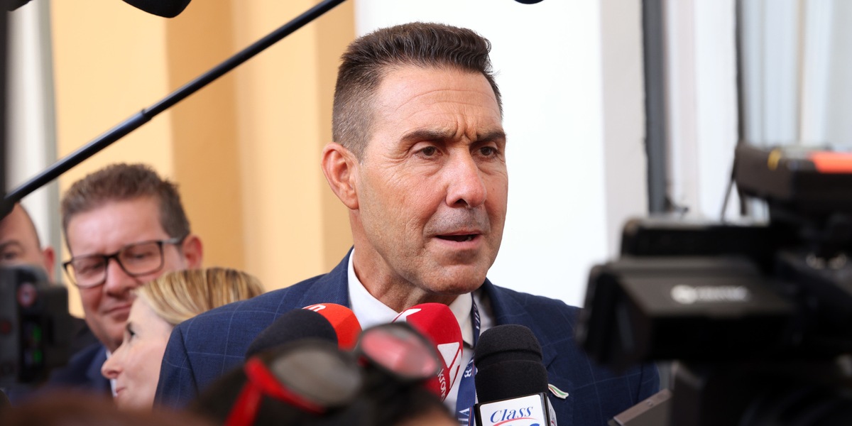 Vannacci, in Sassonia Afd al 44,5%, Merz ha l'ulcera. L'Ue cambia