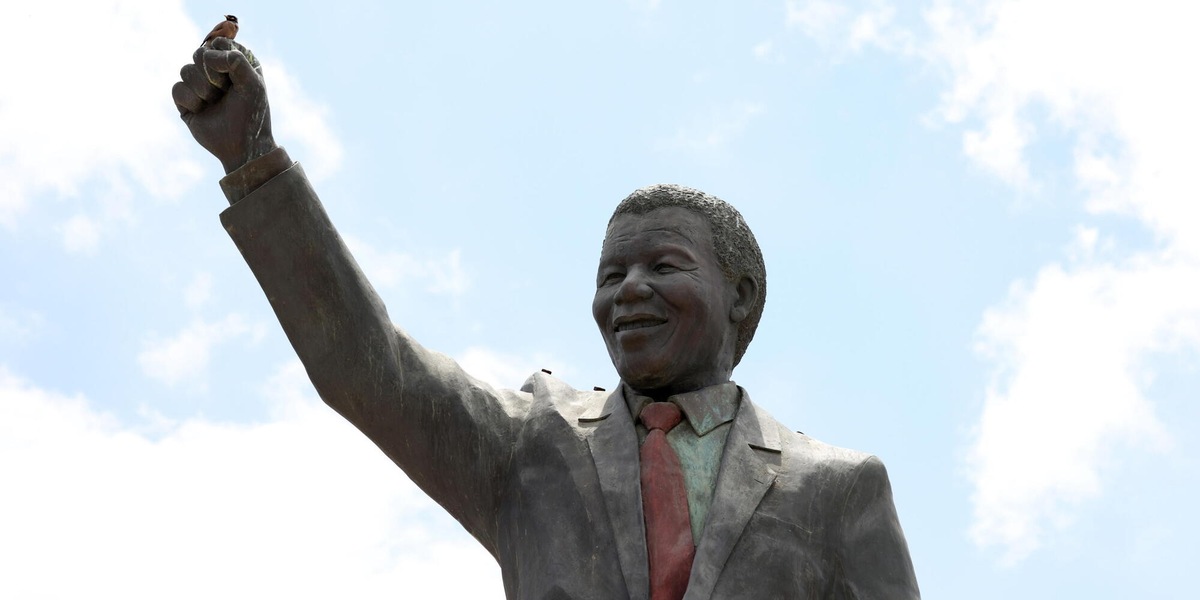 Dal Sudafrica nuovo ricorso contro la vendita negli Usa di cimeli di Mandela