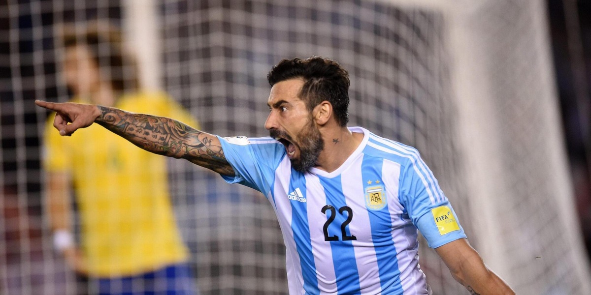 Lavezzi, "Il ricovero? L'ho fatto per mio figlio"