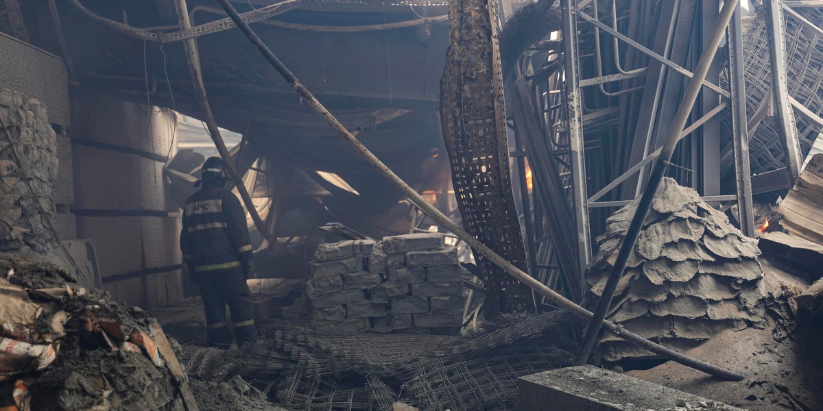 Kiev, 'raid russo su centro commerciale a Pavlohrad, almeno 4 morti e 60 feriti'
