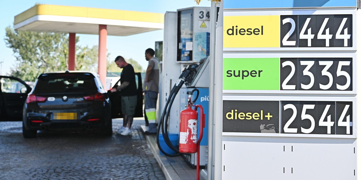 Il Cdm approva il decreto, taglio delle accise prorogato di una settimana