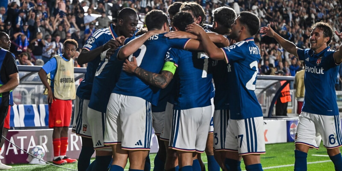 Como una favola: lo storico esordio in Champions è un poker al Lipsia! Brillano le stelle di Fabregas