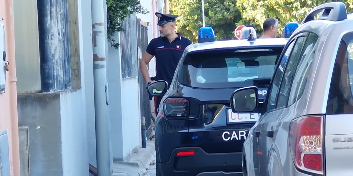 Uccide la moglie 81enne nel Cagliaritano e poi chiama i carabinieri