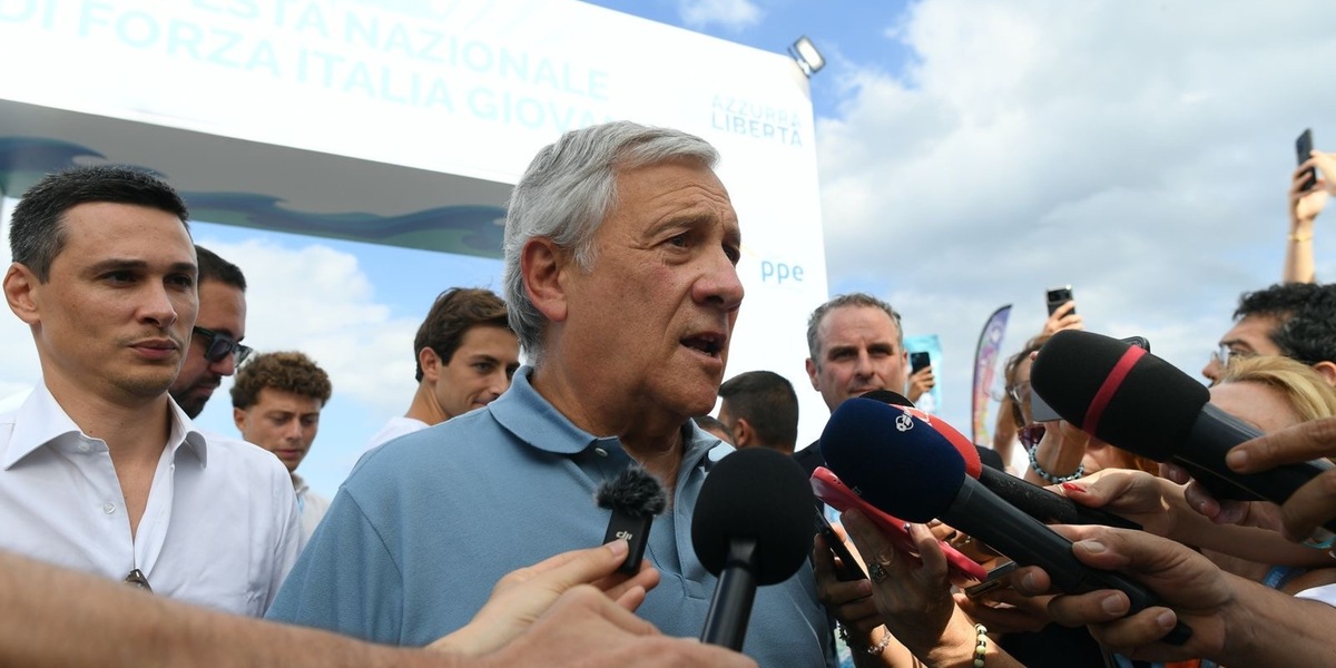 Tajani, 'non ci saranno elezioni anticipate, governo stabile'