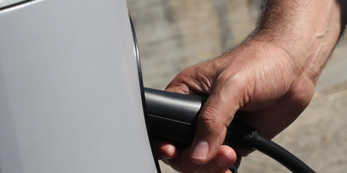 Automotive, al via il bonus colonnine, domande dal 22 settembre
