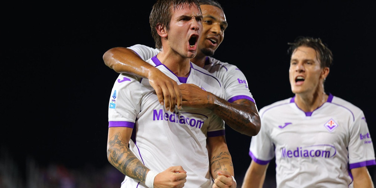 La Fiorentina premiata per il centenario in Lega, Commisso 'grande orgoglio'