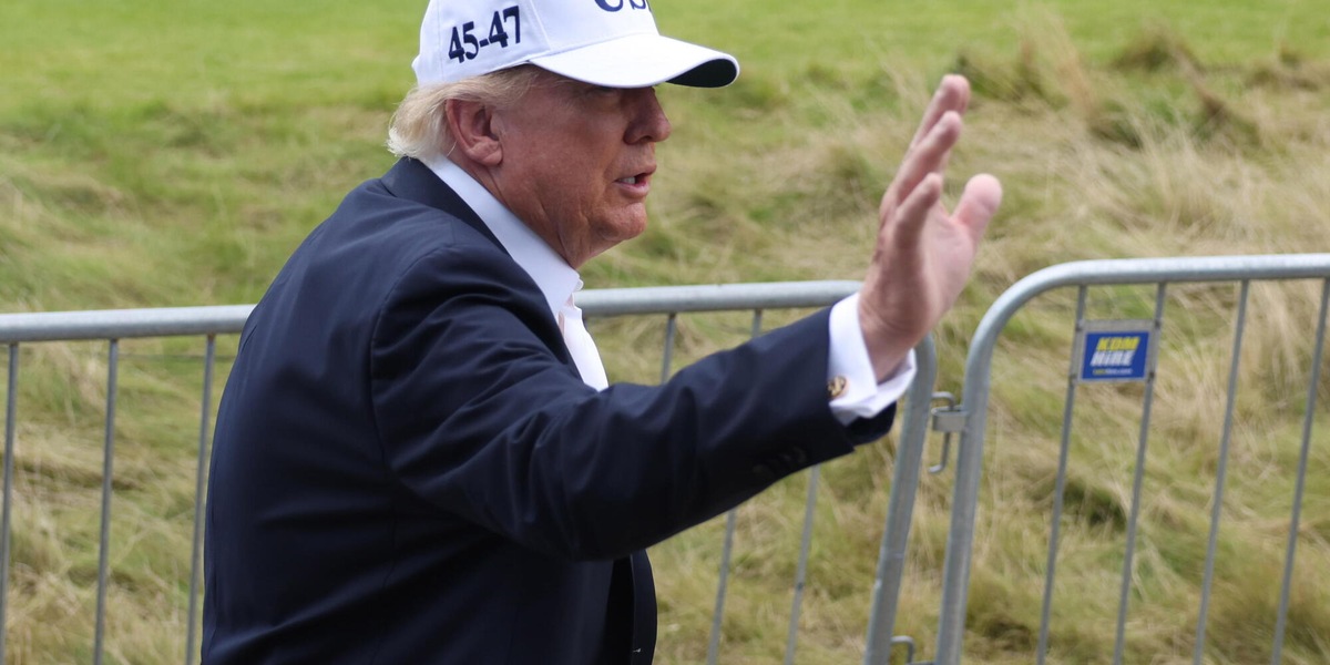 Trump, 'verso un momento cruciale in Iran, devo prendere un'importante decisione'