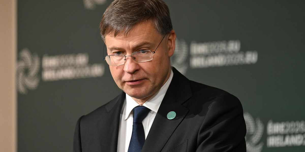 Dombrovskis, 'sugli asset russi aperti a diverse opzioni'