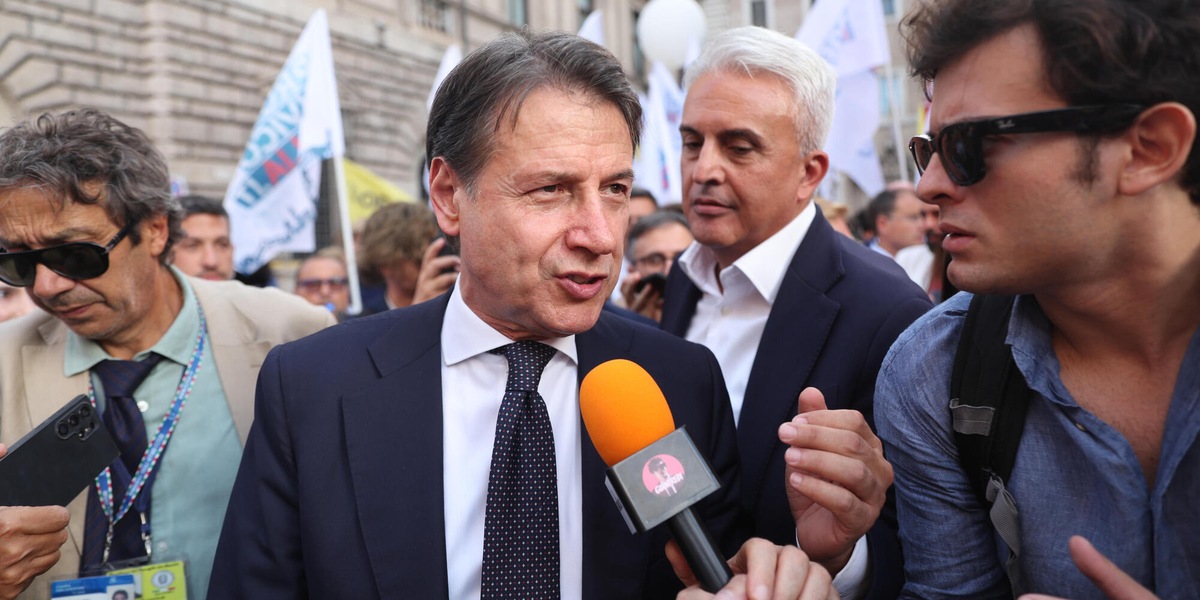 Conte, da Nova emerge mandato chiaro, no ad armi e riarmo