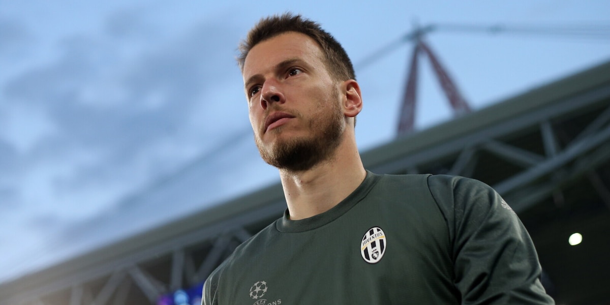 Neto il preferito, tornerebbe di corsa: gli agenti aprono alla Juventus