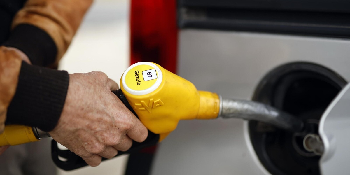 In Francia c'è chi risparmia allungando la benzina con l'etanolo