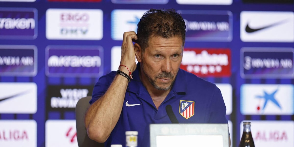 Simeone incorona il Barça di Flick: "Sembra che giochino a uno sport diverso dal nostro"