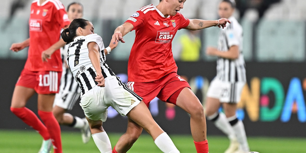 Champions donne: la Juve perde al debutto, allo Stadium passa il Benfica