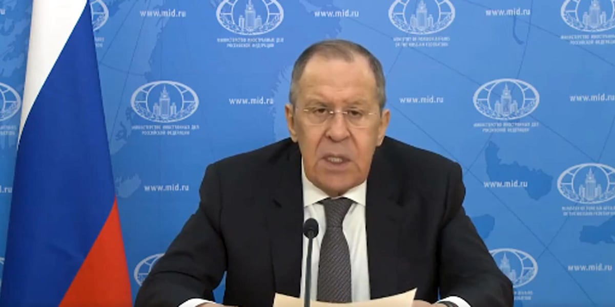 Lavrov, 'pronti ai negoziati ma senza sospendere le ostilità'
