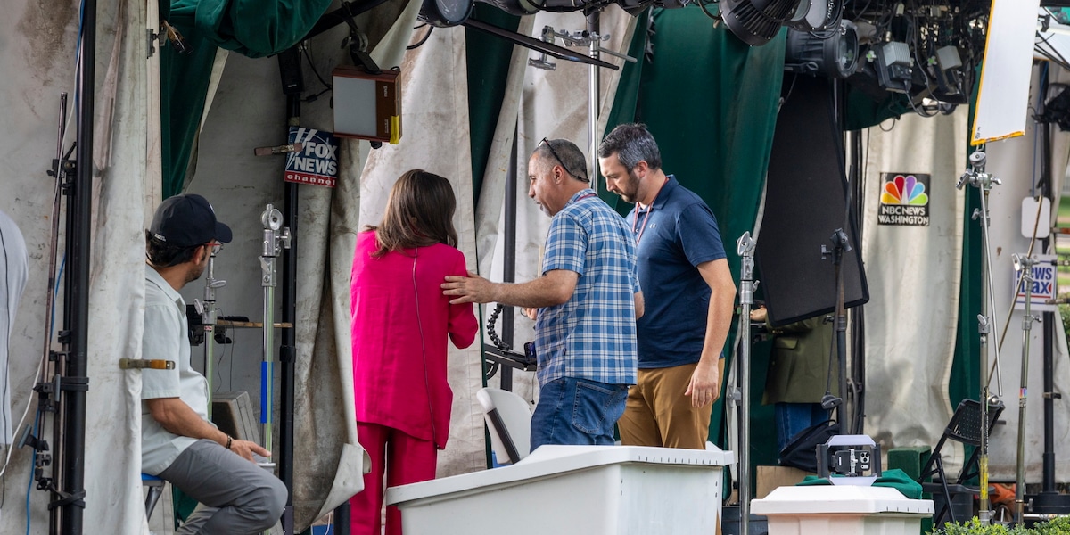 Giudice ordina di ripristinare accesso alla Casa Bianca per Cnn, Msnbc e Politico
