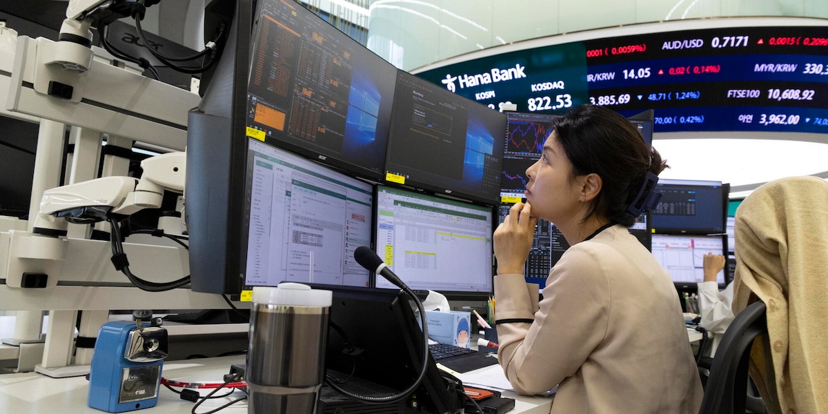 Borsa: l'Asia chiude in positiva, si guarda a Cina-Usa
