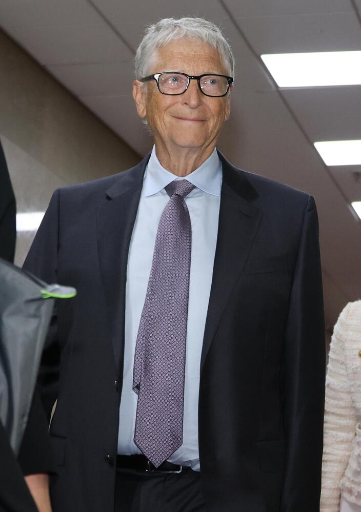 Bill Gates, 'gli Usa prendano la guida sulla regolamentazione dell'IA'