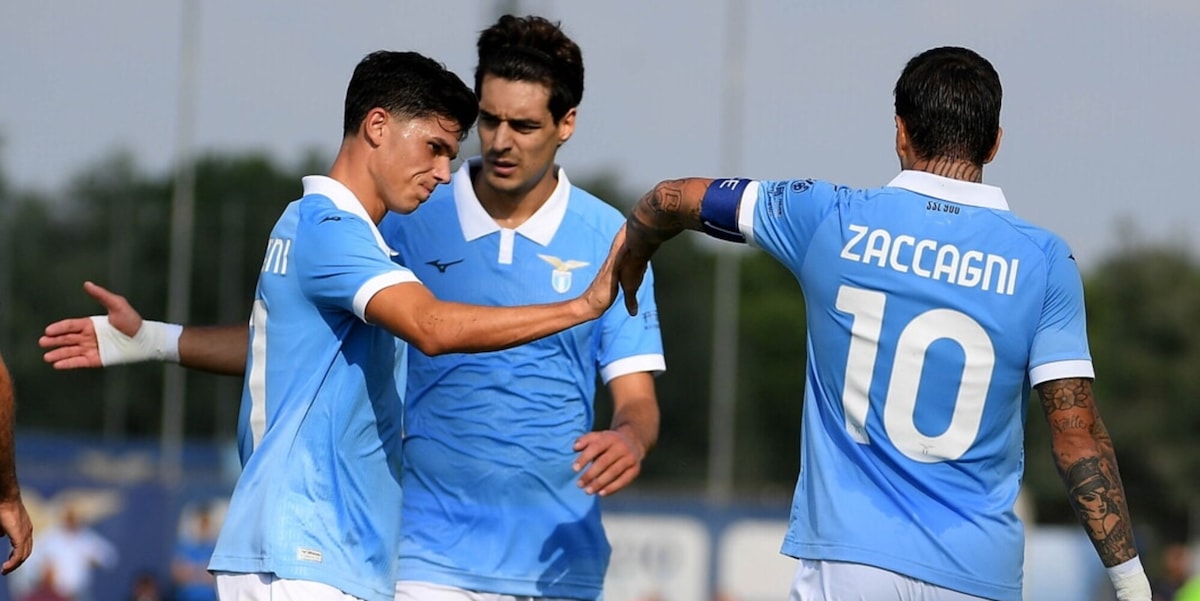 Lazio, rocambolesco pari per 3-3 contro la Juve Stabia: in gol anche Pinamonti