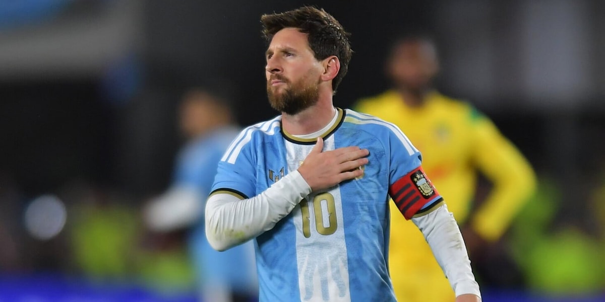 Messi, un gol e due assist nell'ultimo tango: "Mi mancherete". L'addio alla leggenda